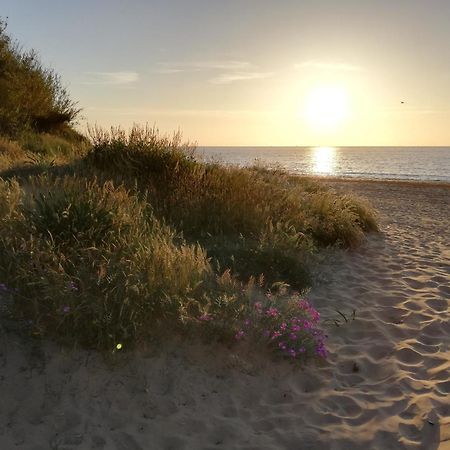 Moderno Apartamento Junto A La Playa Sanlúcar de Barrameda Екстериор снимка